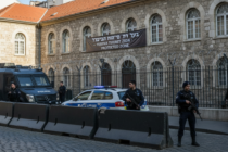 Když si děti nesmí bezpečně hrát na školním dvoře: Jak vlna antisemitských útoků mění život v evropských městech